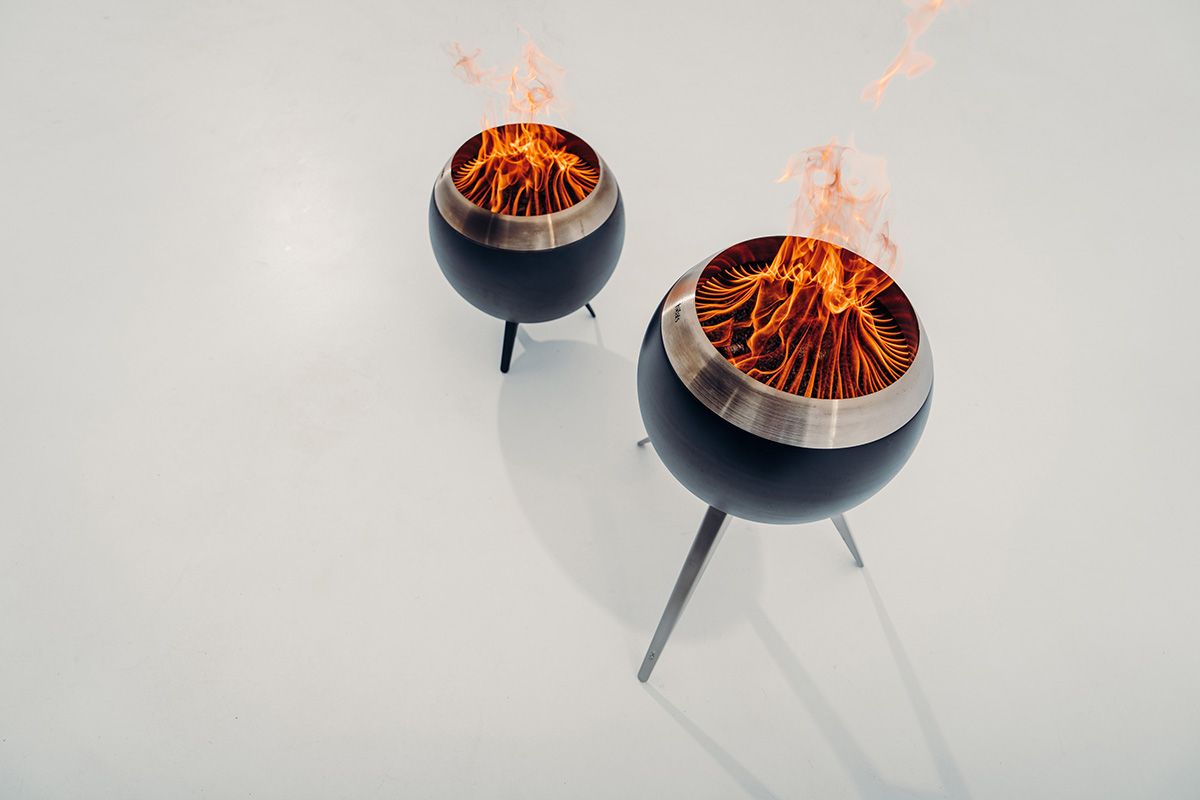 höfats Moon Feuerschale mit niedrigem Fuß